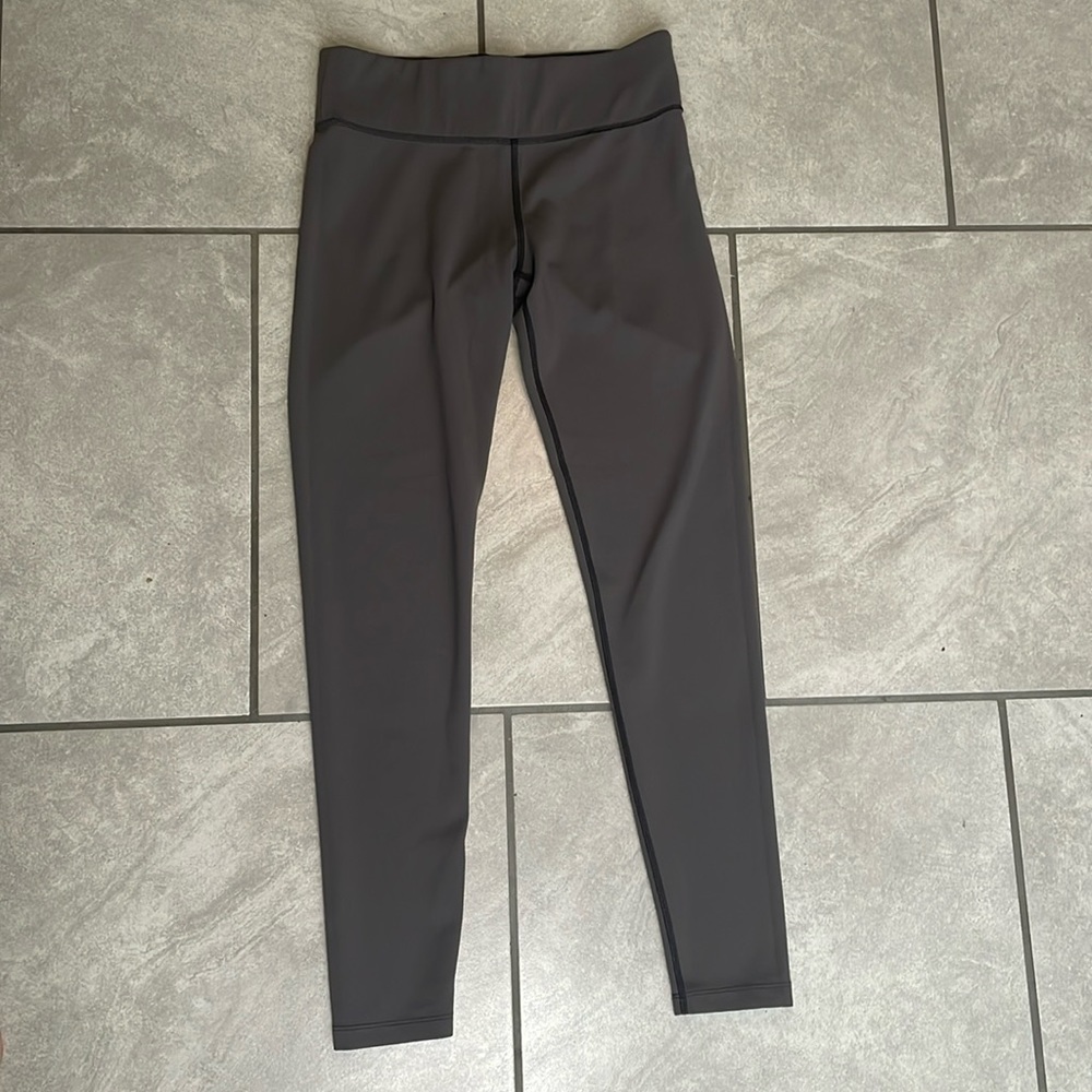 Pink Victoria’s Secret reversible leggings